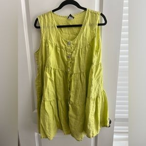 Match Point sleeveless button down short tunic